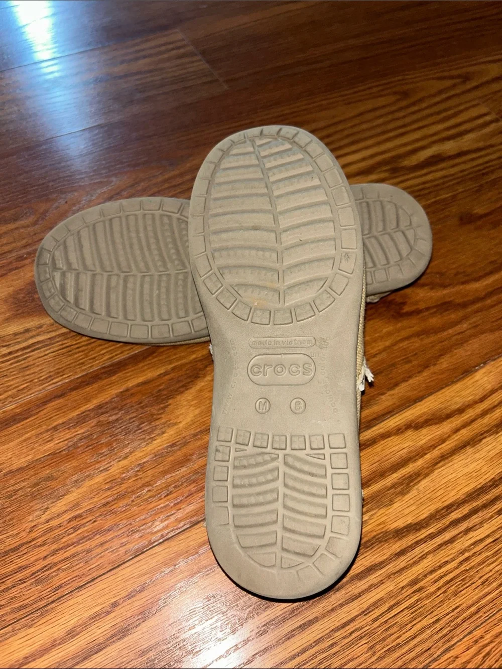 Crocs Men’s Santa Cruz Slip-on Loafer in Desert Sage / Stucco sz 8 Casual Canvas